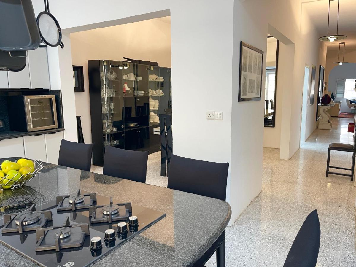 Ta Phyllis - Apartments & Villas With Sunset & Sea Views Għajnsielem Extérieur photo